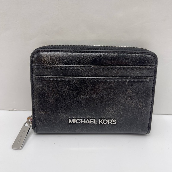 Michael Kors Handbags - MICHAEL KORS Jet Set Medium Distressed Zip Around Card Case
Black
NWT